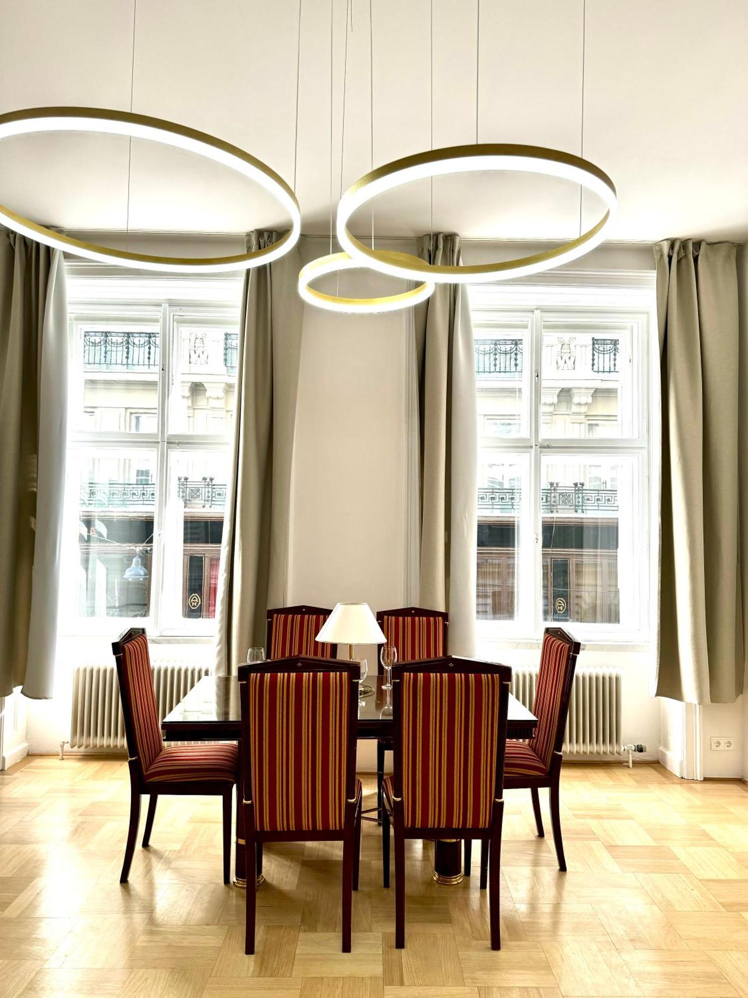 Opera Vienna Apartment 145 M2 Exterior foto