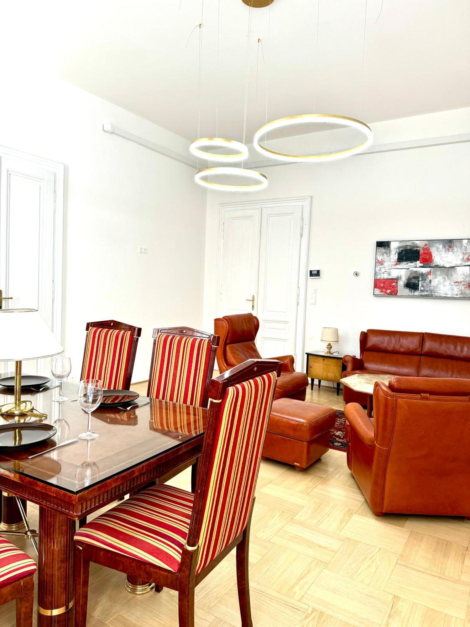 Opera Vienna Apartment 145 M2 Exterior foto