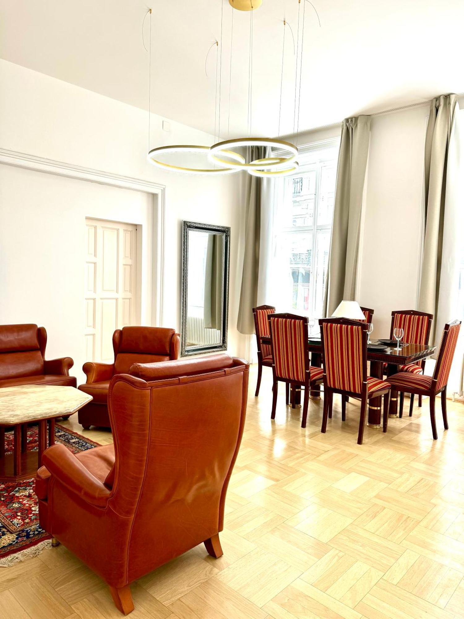 Opera Vienna Apartment 145 M2 Exterior foto